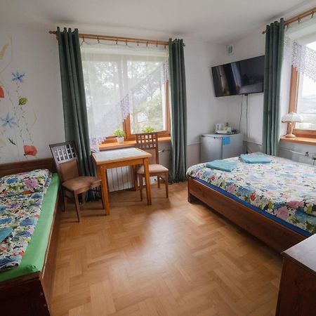 Ujanowice Wisniowy Gajヴィラ エクステリア 写真